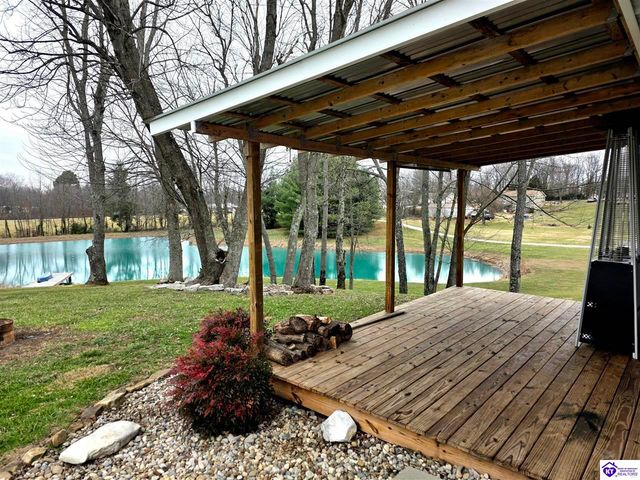 345 St Ambrose Church Lane, Cecilia, KY 42724