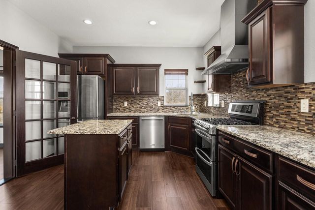 N88W18648 Duke STREET, Menomonee Falls, WI 53051