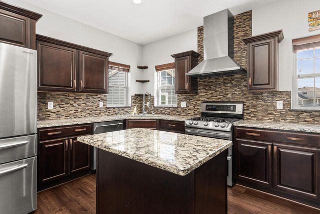 N88W18648 Duke STREET, Menomonee Falls, WI 53051