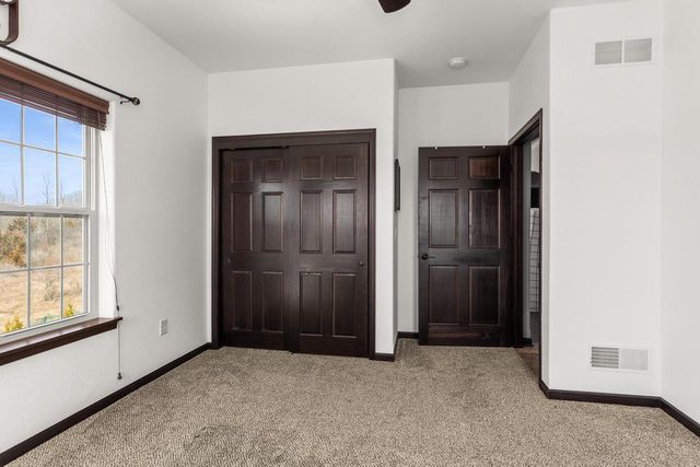 N88W18648 Duke STREET, Menomonee Falls, WI 53051