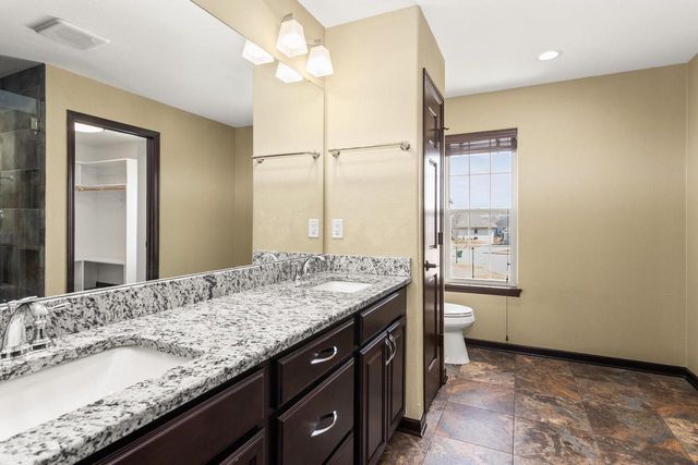 N88W18648 Duke STREET, Menomonee Falls, WI 53051