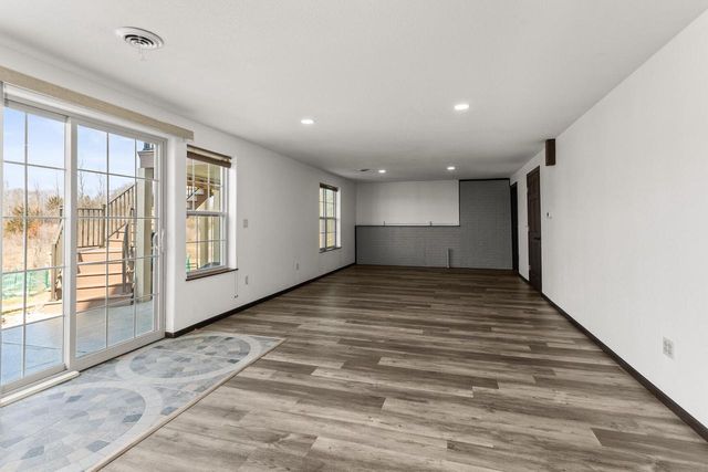 N88W18648 Duke STREET, Menomonee Falls, WI 53051