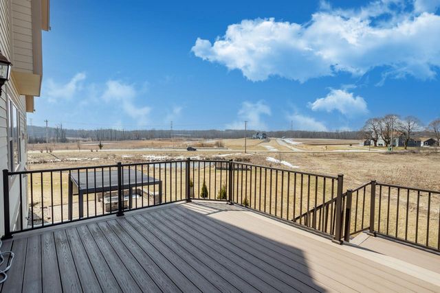 N88W18648 Duke STREET, Menomonee Falls, WI 53051