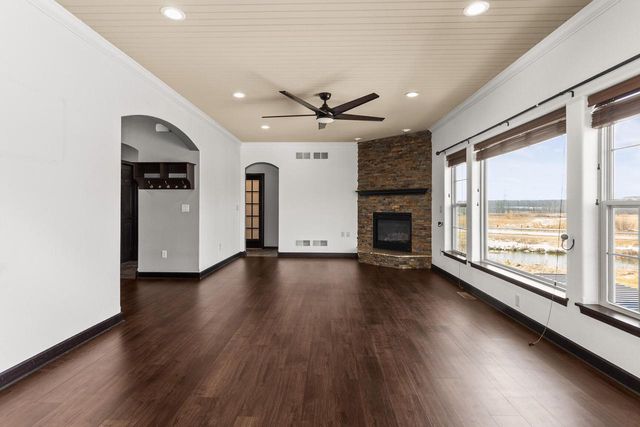 N88W18648 Duke STREET, Menomonee Falls, WI 53051