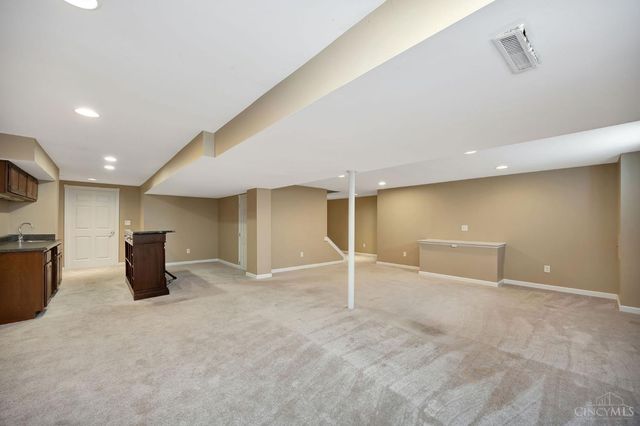 3798 Riverdowns Court, Fairfield Twp, OH 45011