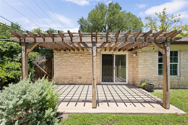 5803 Eureka DR, Austin, TX 78745