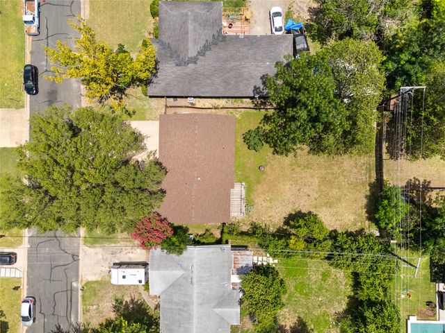 5803 Eureka DR, Austin, TX 78745