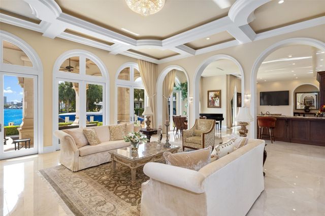 2716 Aqua Vista Blvd, Fort Lauderdale, FL 33301