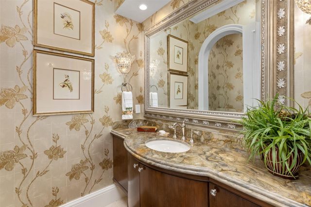 2716 Aqua Vista Blvd, Fort Lauderdale, FL 33301