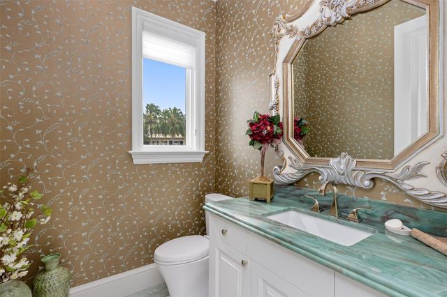 2716 Aqua Vista Blvd, Fort Lauderdale, FL 33301