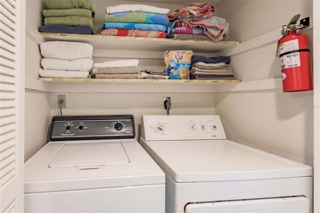 6061 E PEPPERTREE WAY 116, Sarasota, FL 34242