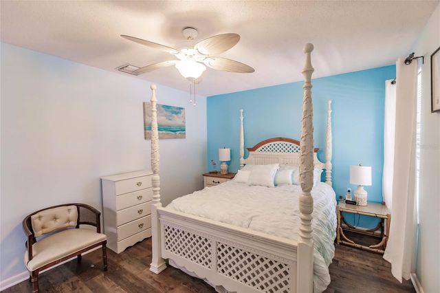 6061 E PEPPERTREE WAY 116, Sarasota, FL 34242