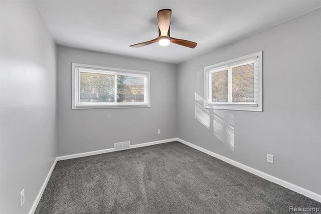 31450 Avondale Street, Westland, MI 48186