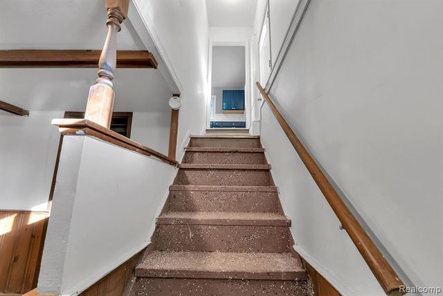 31450 Avondale Street, Westland, MI 48186