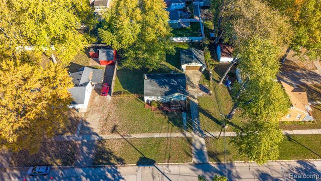 31450 Avondale Street, Westland, MI 48186