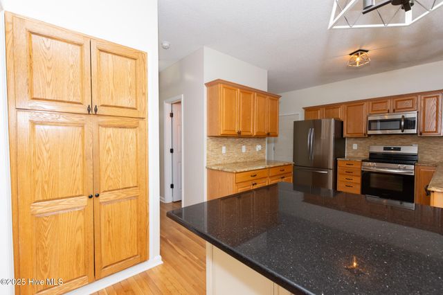 410 Celtic Ash Street, Sneads Ferry, NC 28460