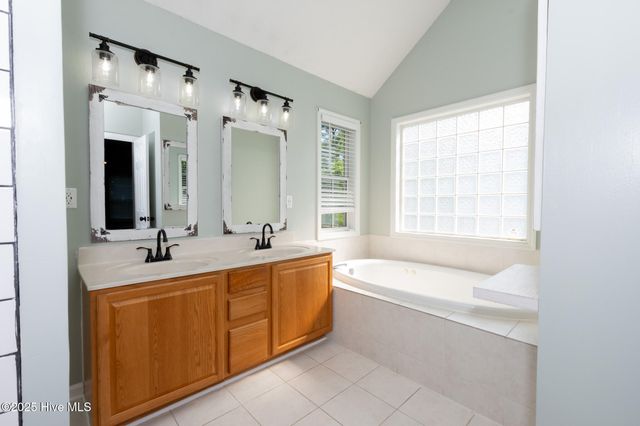 410 Celtic Ash Street, Sneads Ferry, NC 28460