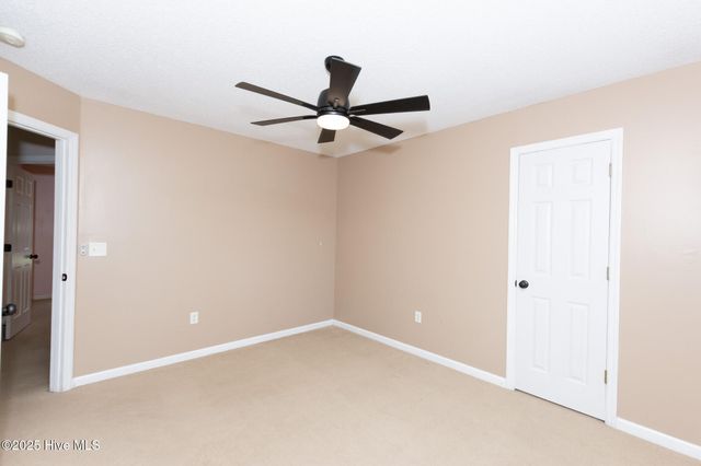 410 Celtic Ash Street, Sneads Ferry, NC 28460