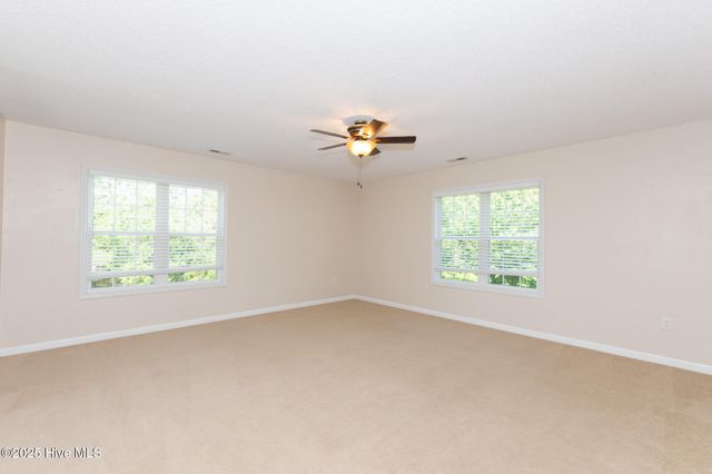 410 Celtic Ash Street, Sneads Ferry, NC 28460