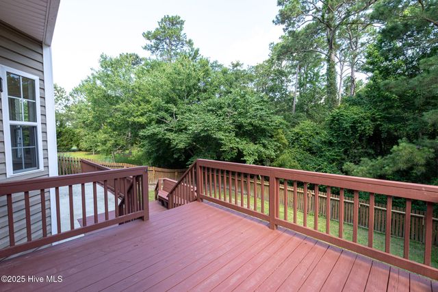 410 Celtic Ash Street, Sneads Ferry, NC 28460