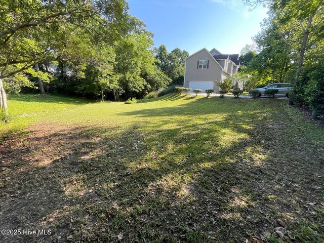 410 Celtic Ash Street, Sneads Ferry, NC 28460