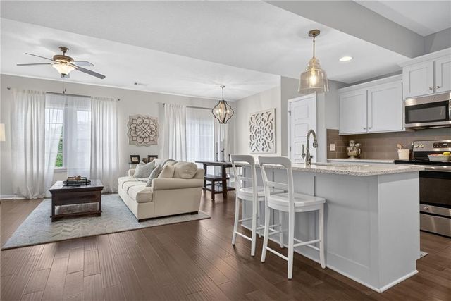 16049 Fontana Street 503, Overland Park, KS 66085