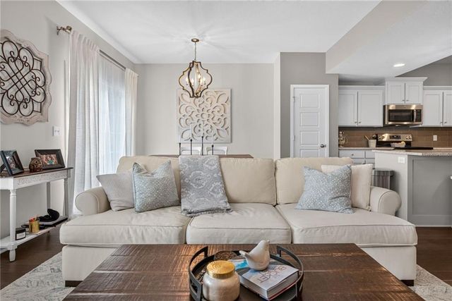 16049 Fontana Street 503, Overland Park, KS 66085