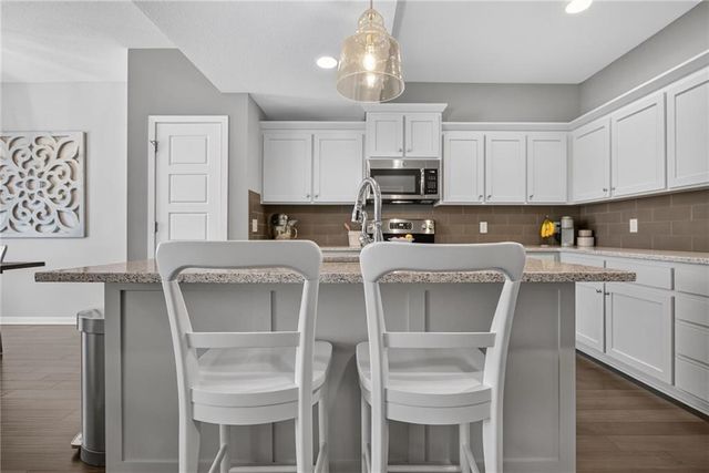 16049 Fontana Street 503, Overland Park, KS 66085
