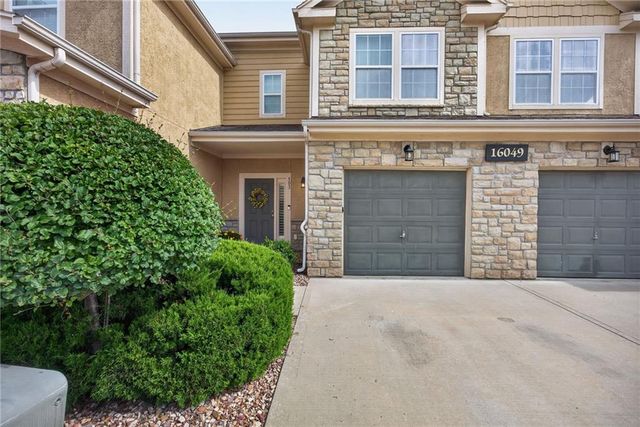 16049 Fontana Street 503, Overland Park, KS 66085