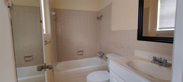 2413 Royal Drive, Garland, TX 75041