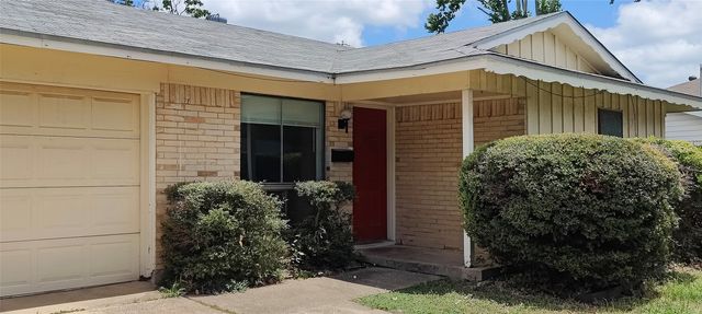 2413 Royal Drive, Garland, TX 75041