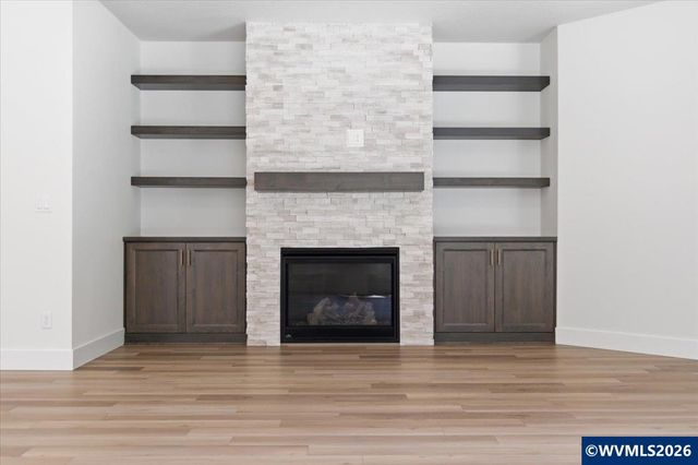 2147 NE Spitz Rd, Canby, OR 97013