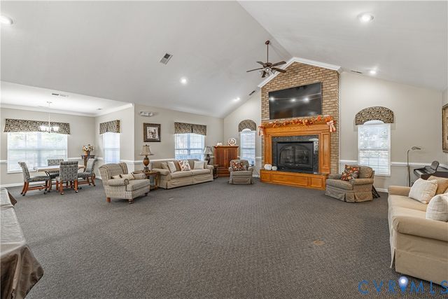 7302 Norwood Pond Pl, Midlothian, VA 23112