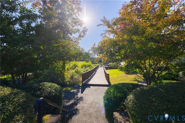 7302 Norwood Pond Pl, Midlothian, VA 23112