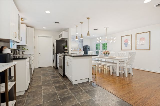 9020 Westbriar Drive, Dallas, TX 75228