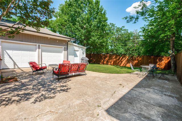 9020 Westbriar Drive, Dallas, TX 75228