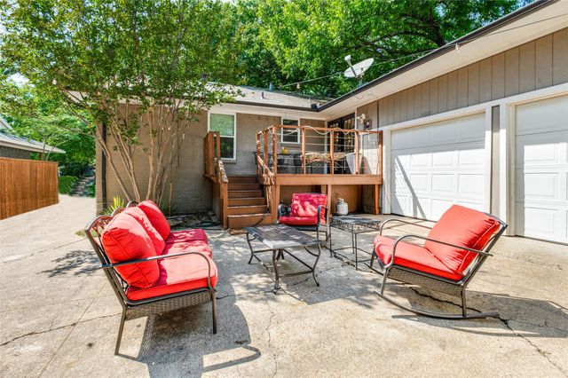 9020 Westbriar Drive, Dallas, TX 75228
