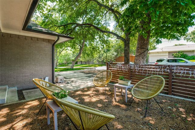 9020 Westbriar Drive, Dallas, TX 75228