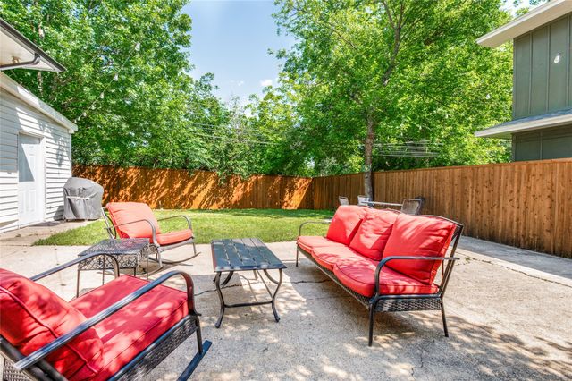 9020 Westbriar Drive, Dallas, TX 75228