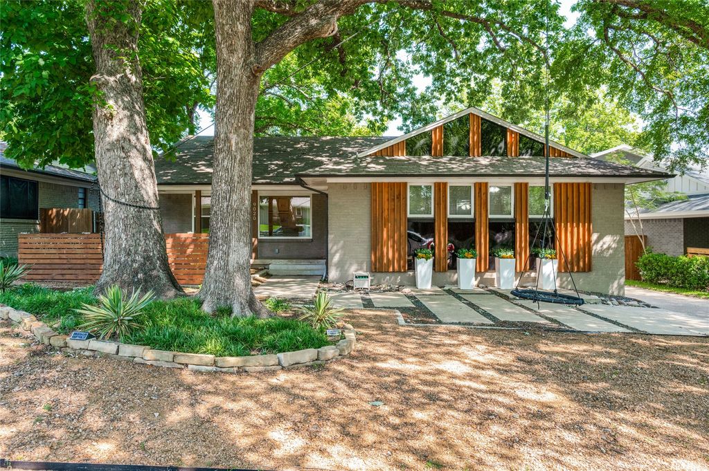 9020 Westbriar Drive, Dallas, TX 75228