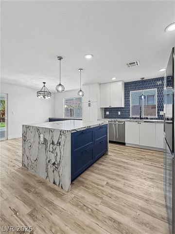 8977 Paige Rene Court, Las Vegas, NV 89117