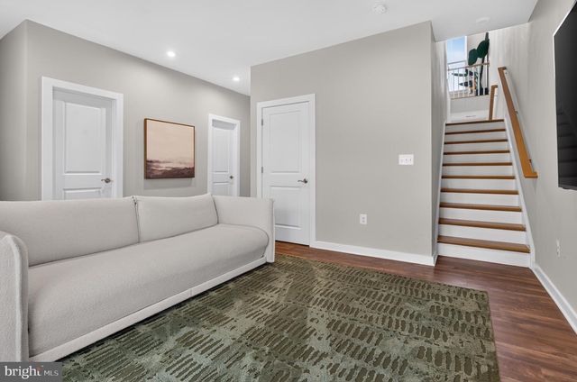 17926 WOODS OVERLOOK DR, Dumfries, VA 22026