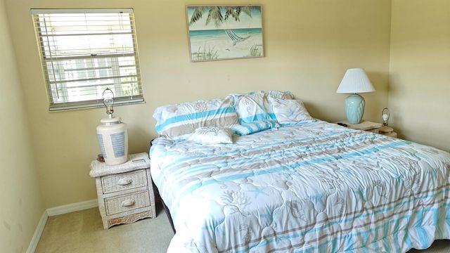 2950 SE Ocean Boulevard 37-6, Stuart, FL 34996