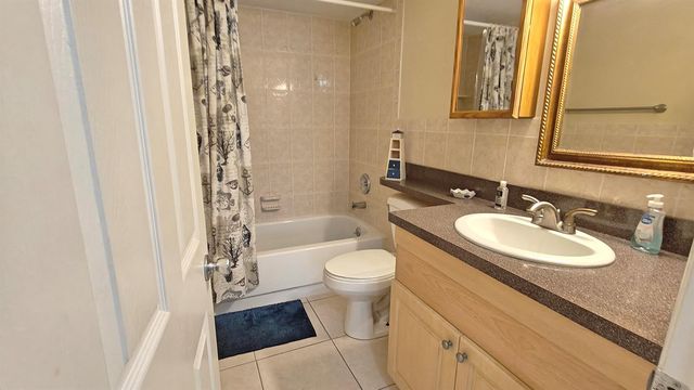 2950 SE Ocean Boulevard 37-6, Stuart, FL 34996