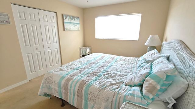2950 SE Ocean Boulevard 37-6, Stuart, FL 34996