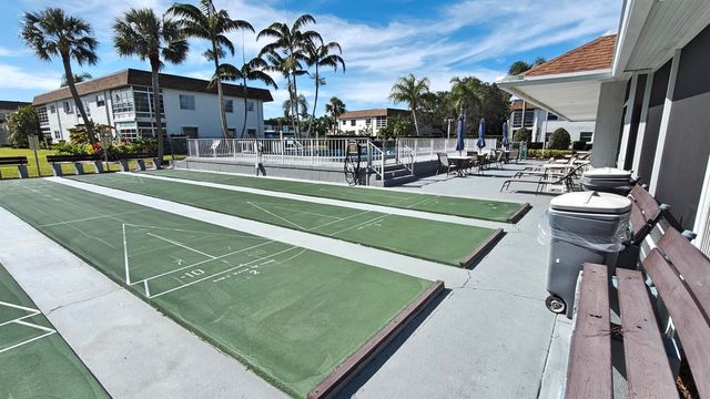 2950 SE Ocean Boulevard 37-6, Stuart, FL 34996