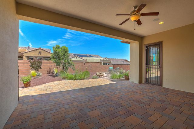 2332 Granite Mountain Loop NW, Albuquerque, NM 87120