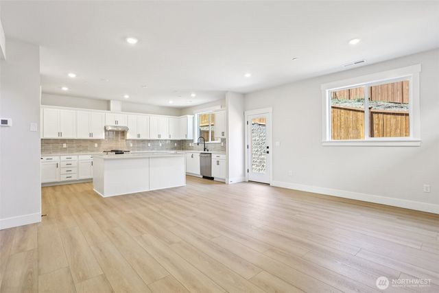 326 182ND Place SE, Bothell, WA 98012