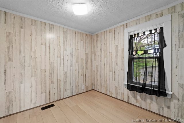 840 E Walnut Street, Corydon, IN 47112
