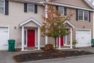 77 Deerwood Drive, Nashua, NH 03063